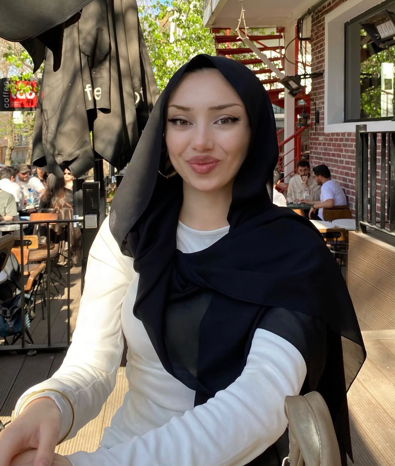 Gölhisar Yüksek Enerjili Kadın Escort Bayan Aybike